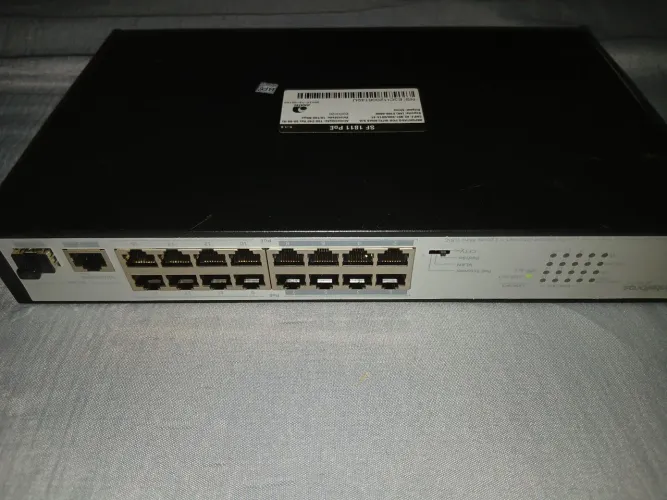 Switch Intelbras SF 1811 PoE