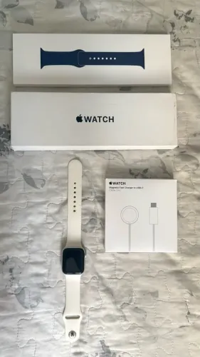 Apple Watch SE 2º geração - 40mm