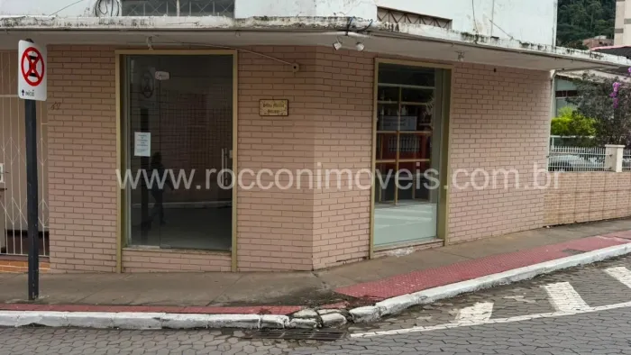 LOJA COMERCIAL NO CENTRO DE DOMINGOS MARTINS