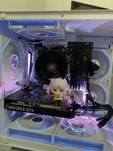 ? PC GAMER - Ryzen 5 + GTX 1650 | 16GB RAM | NVMe 1TB