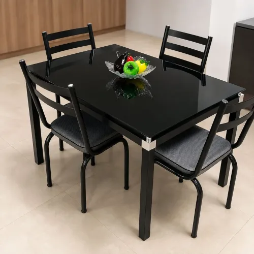 Mesa de jantar malva