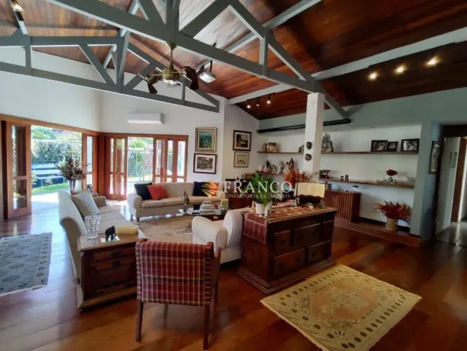 Casa com 4 dormitórios à venda, 500 m² - Condomínio Vale do Sol - Tremembé/SP