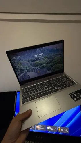 Notebook Lenovo