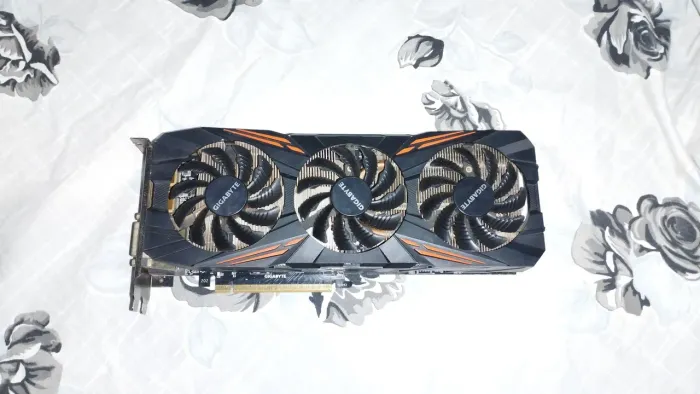 Placa de vídeo GTX 1070 8GB