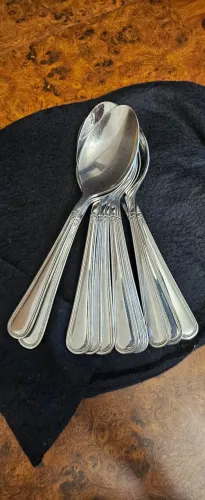 Vendo 12 colheres de sopa wolff ,inox