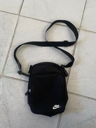 shoulder bag nike