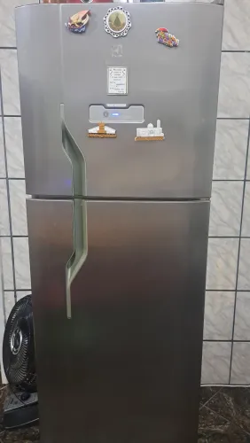 Geladeira Electrolux Frostfree 371 litros