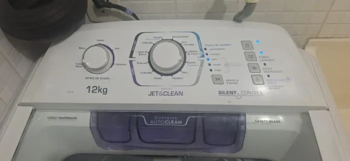 Máquina de Lavar Electrolux 12kg Cesto Inox (LAC12)