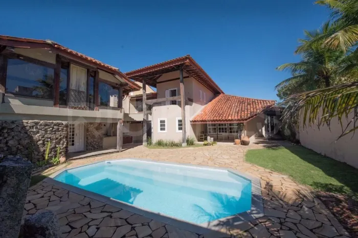 Casa de 3 quartos à venda em Camboinhas, Niterói | Rua Luiz Pereira dos Santos (1373)
