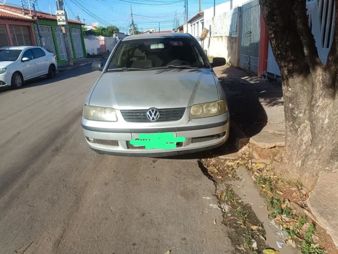 Volkswagen Gol Geração III Sport 1.0 MI 16V Gasolina Mec. 4P 2002
