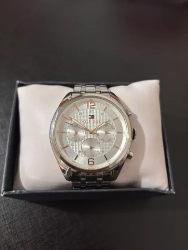 Aquário de aço Tommy Hilfiger