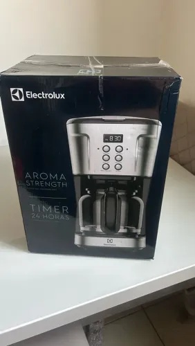 Cafeteira Elétrica Electrolux inox 1,5L Painel Digital ZERADA