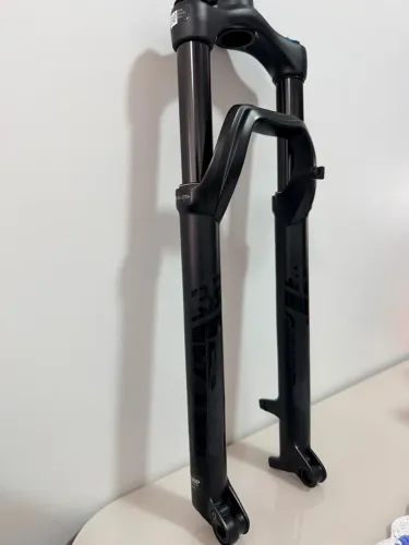 Suspensão Fox Rhythm 32