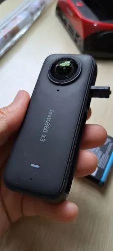 Câmera Insta 360 X3 para usar peças, carcaça e lentes