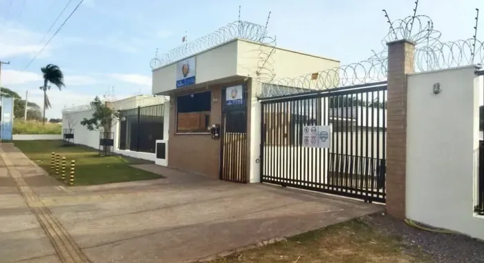 CASA EM CONDOMINIO - RESIDENCIAL MARAVILLE - TRINDADE