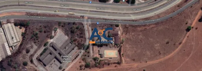 Área comercial próxima ao aeroporto de Confins