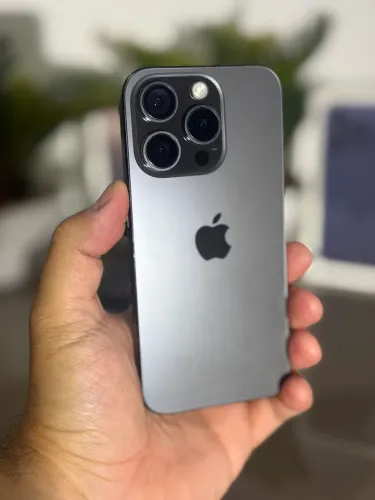 iPhone 15 Pro - 256gb - Black