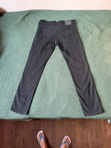 Calça Levis 511 Preta