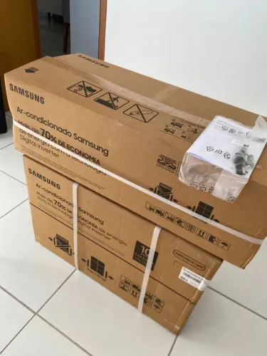 Samsung Ar-condicionado Split Inverter WindFree AI 12.000 BTUs Frio Sem Vento
