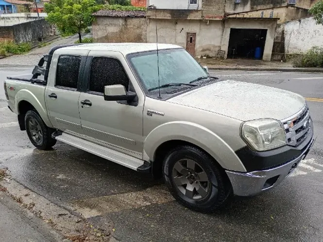 Ford Ranger XLT 3.0 PSE 163cv 4X2 CD TB Dies. 2010