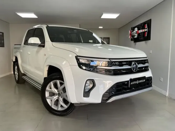 Volkswagen Amarok Highline CD 3.0 4X4 TB Dies. Aut. 2025
