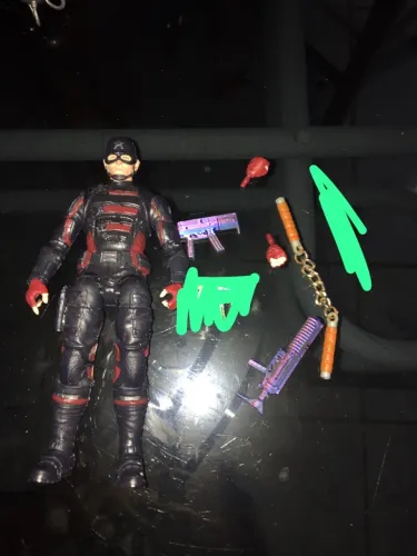 Capitão América brinquedo marvel legends