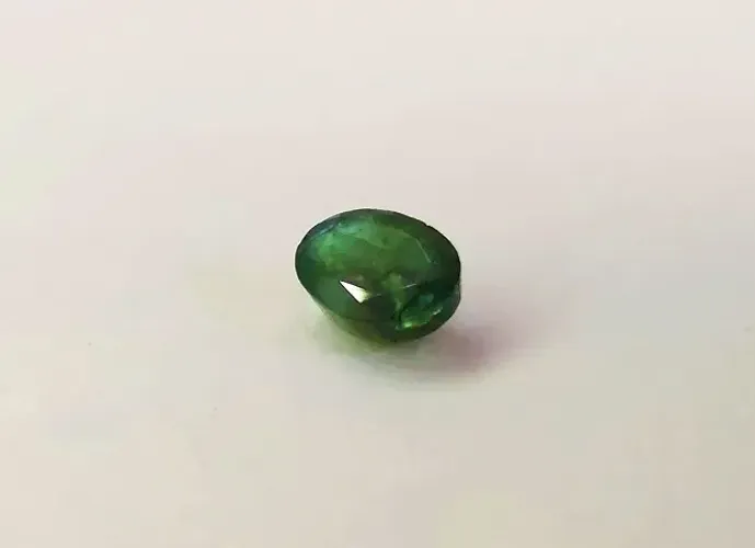 Esmeralda Natural Lapidada com 1ct - Sem Certificado