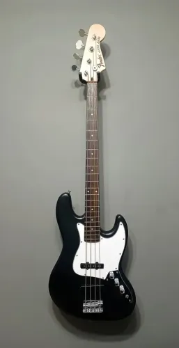 Baixo Jazz Bass Fender