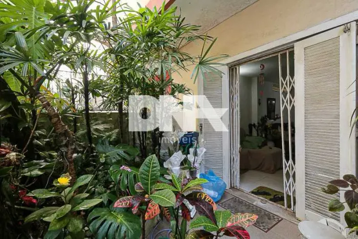 Apartamento - Térreo / Residencial / Copacabana