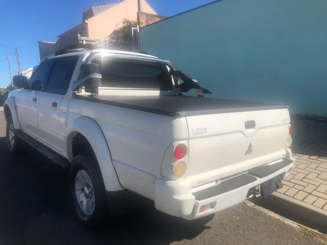 Mitsubishi L200 GLS 2.5 4X4 CD Diesel 2004