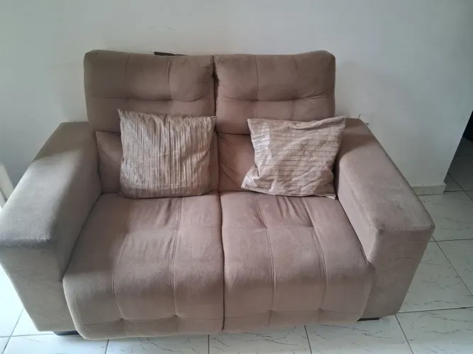 Sofá  2 e 3 lugares excelente estado