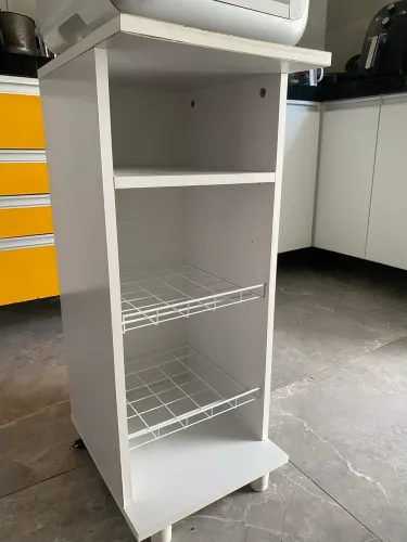 Vendo Fruteira e Armário pra apoio 2 em 1