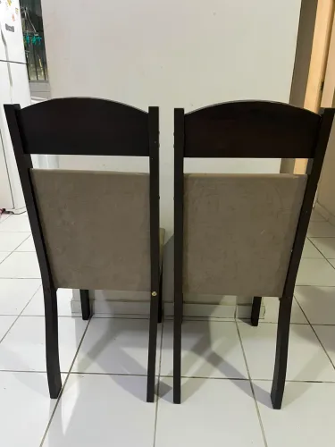 Cadeiras para mesa de jantar