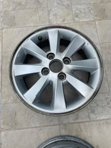 Rodas original HB20 Aro 14