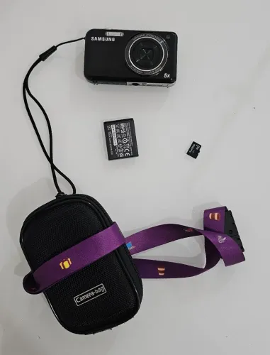 Câmera Digital Samsung PL120 14mp Com Acessórios, Bateria e Cartão