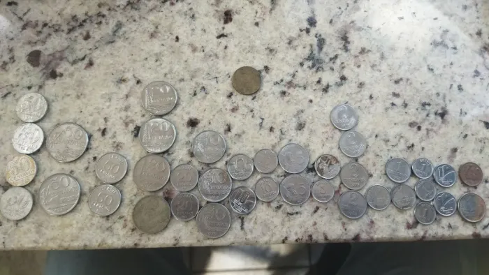 Moedas antigas para colecionador (centavos) vamos analisar qual moeda para passar o preço 