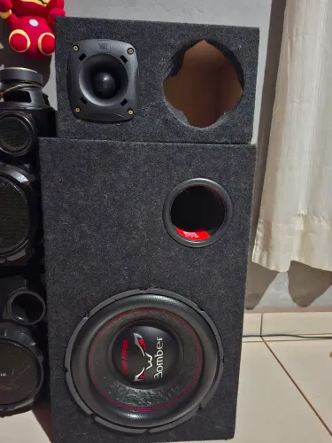 Caixa subwoofer + caixa tweeter 