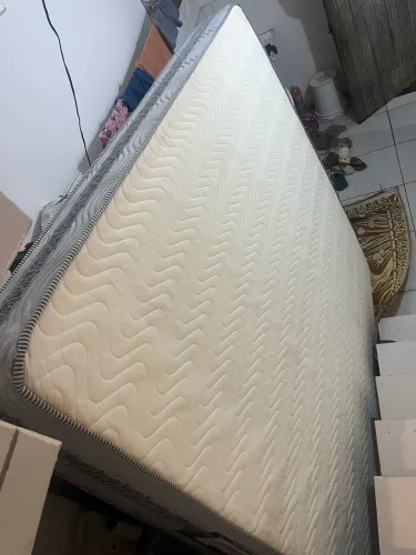 Colchão queen