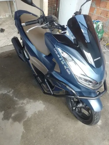 Vendo PCX DLX conservada 