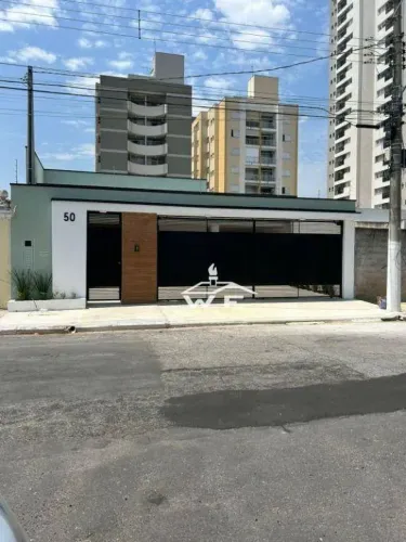 Casa com 3 dormitórios para alugar, 228 m² por R$ 5.800,00/mês - Vila Paraíba - Guaratingu