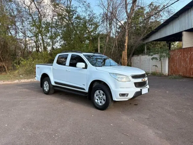 Chevrolet S10 Pick-up LS 2.4 F.power 4X2 CD 2015