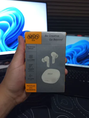 Fone QCY HT05 com cancelamento de ruído ( Novo, Lacrado )