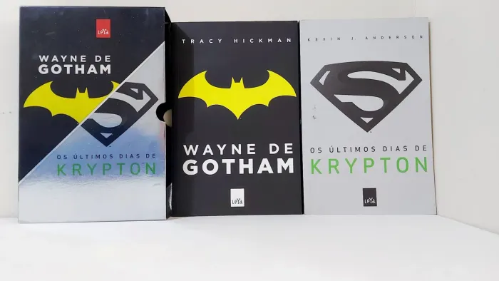 Livro Waine de Gotham e Os últimos dias de Krypton