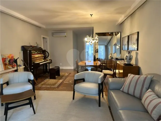 Apartamento à venda com 3 quartos em Cerqueira César, São Paulo