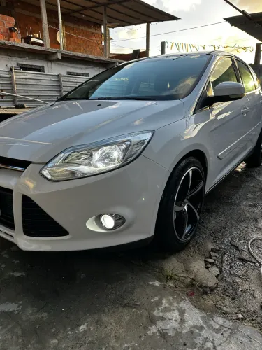 Ford Focus 2.0 16v/se/se Plus Flex 5P Aut. 2015