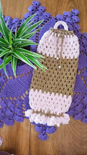 Faço crochê pro encomenda e tenho pronta entrega