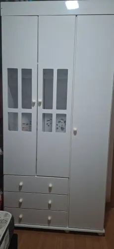 Guarda roupa infantil
