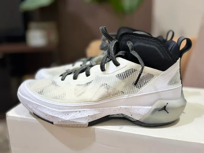 Jordan XXXVII OREO (37)