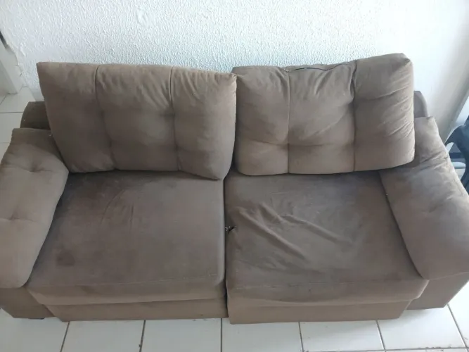 Sofá retratil 2 lugares R$ 300,00