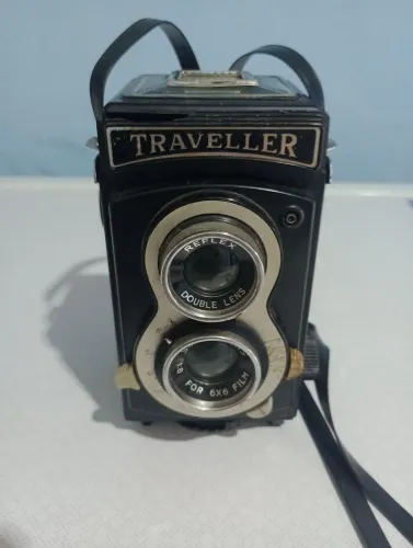 Máquina fotográfica traveller reflex